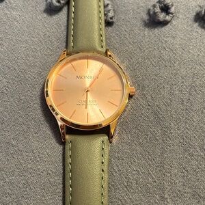Monroe Watch